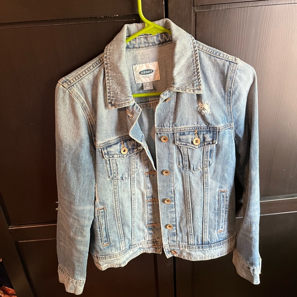Old navy jean jacket light wash